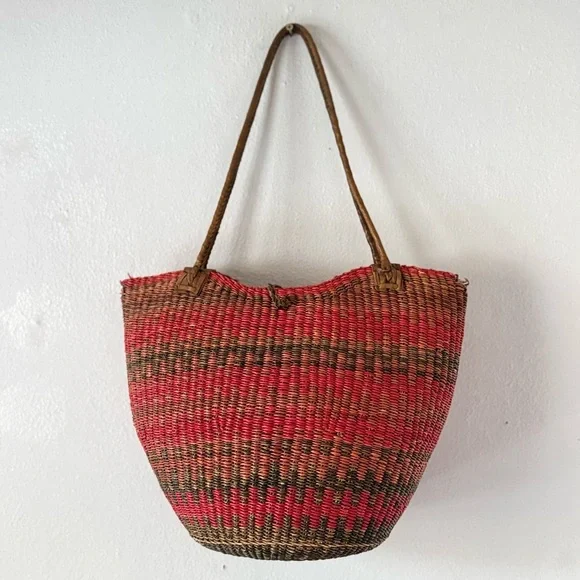 Vintage Handwoven Straw and Leather Pink and Brown Tote Bag - Picture 2 of 10